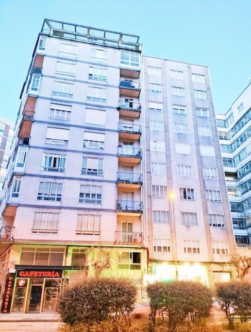 Encantador Piso De 3 Dormitorios En Vigo Bagian luar foto